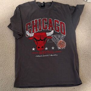 Chicago Bulls Graphic Tee - Black